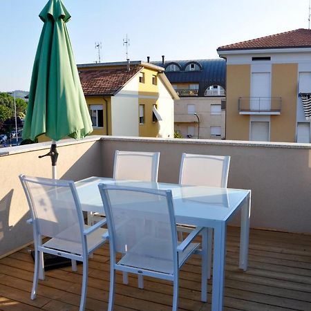 Casa Marzi Villa Pesaro Eksteriør billede