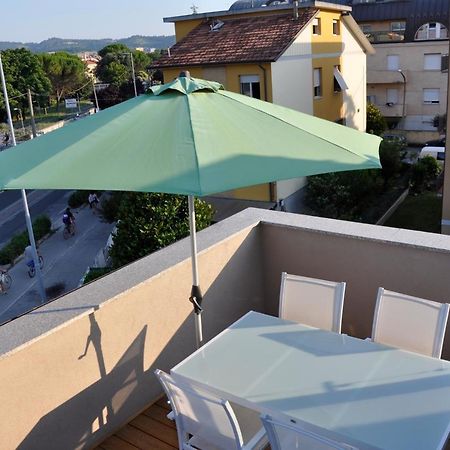Casa Marzi Villa Pesaro Eksteriør billede