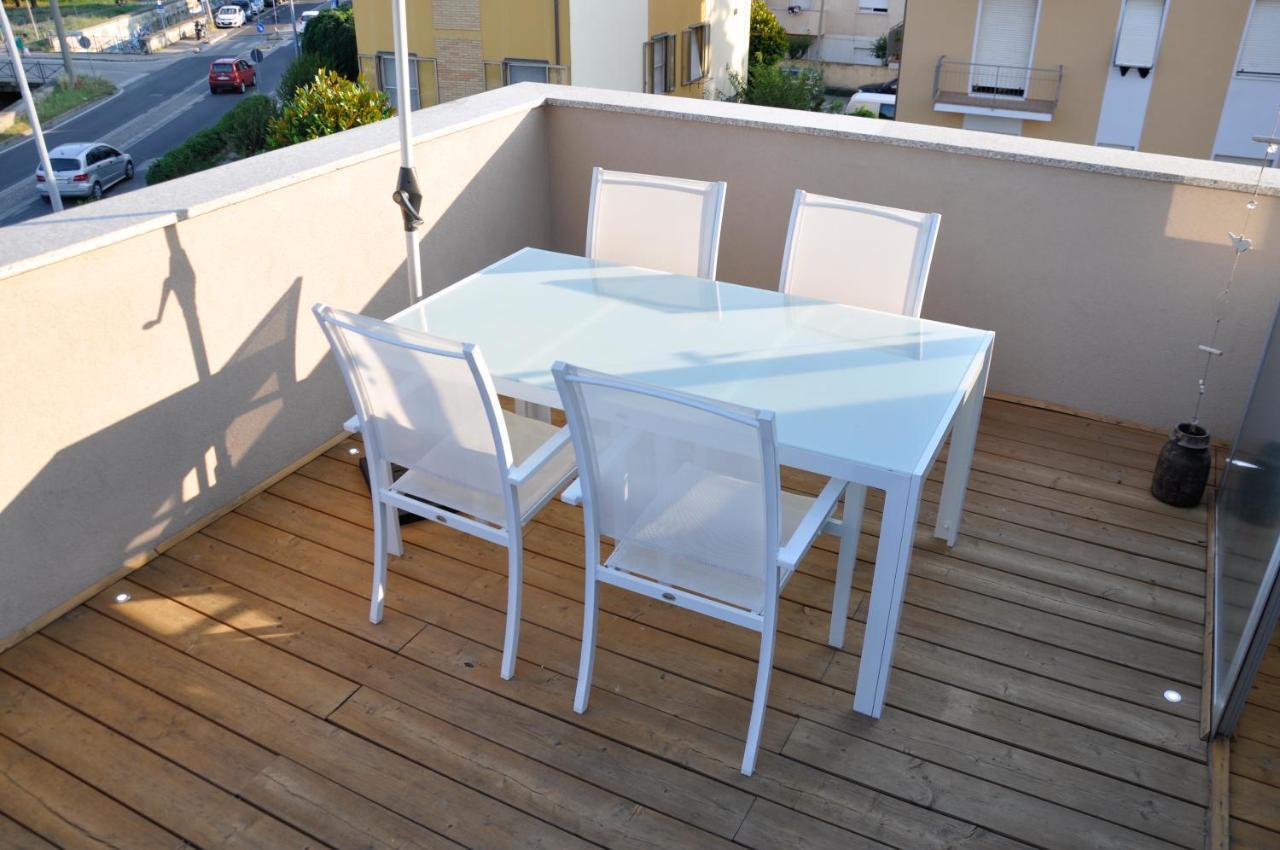 Casa Marzi Villa Pesaro Eksteriør billede
